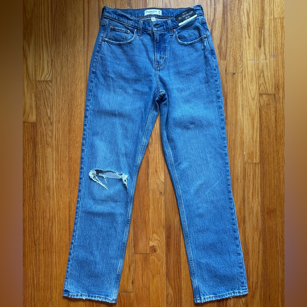 Abercrombie & Fitch Mid Rise Blue Jeans